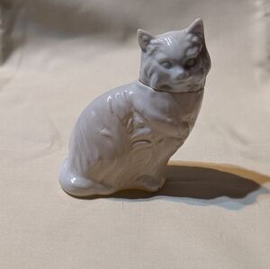 Avon Porcelain Cat Perfume Bottle - Cream